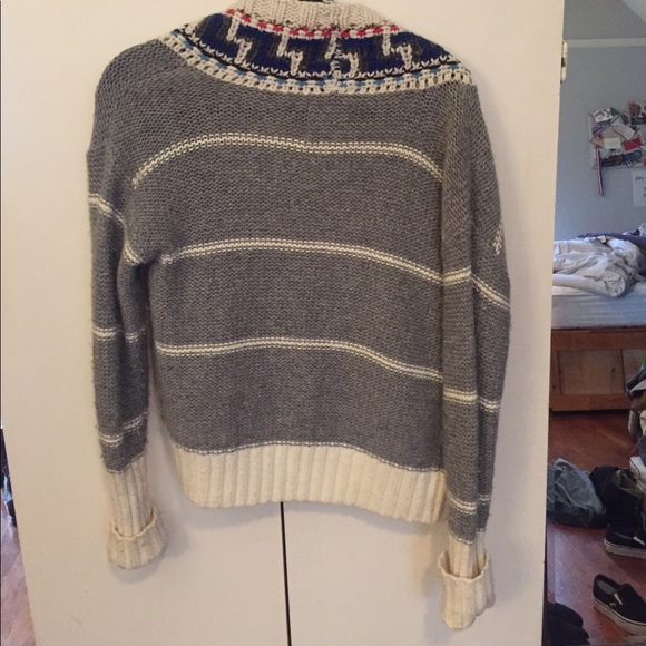Knit sweater - Picture 4 of 4