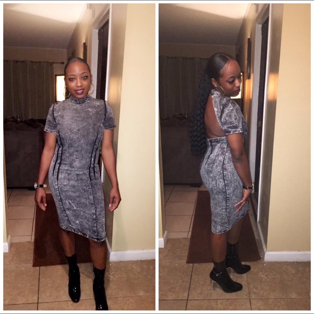 Dress - Picture 1 of 2