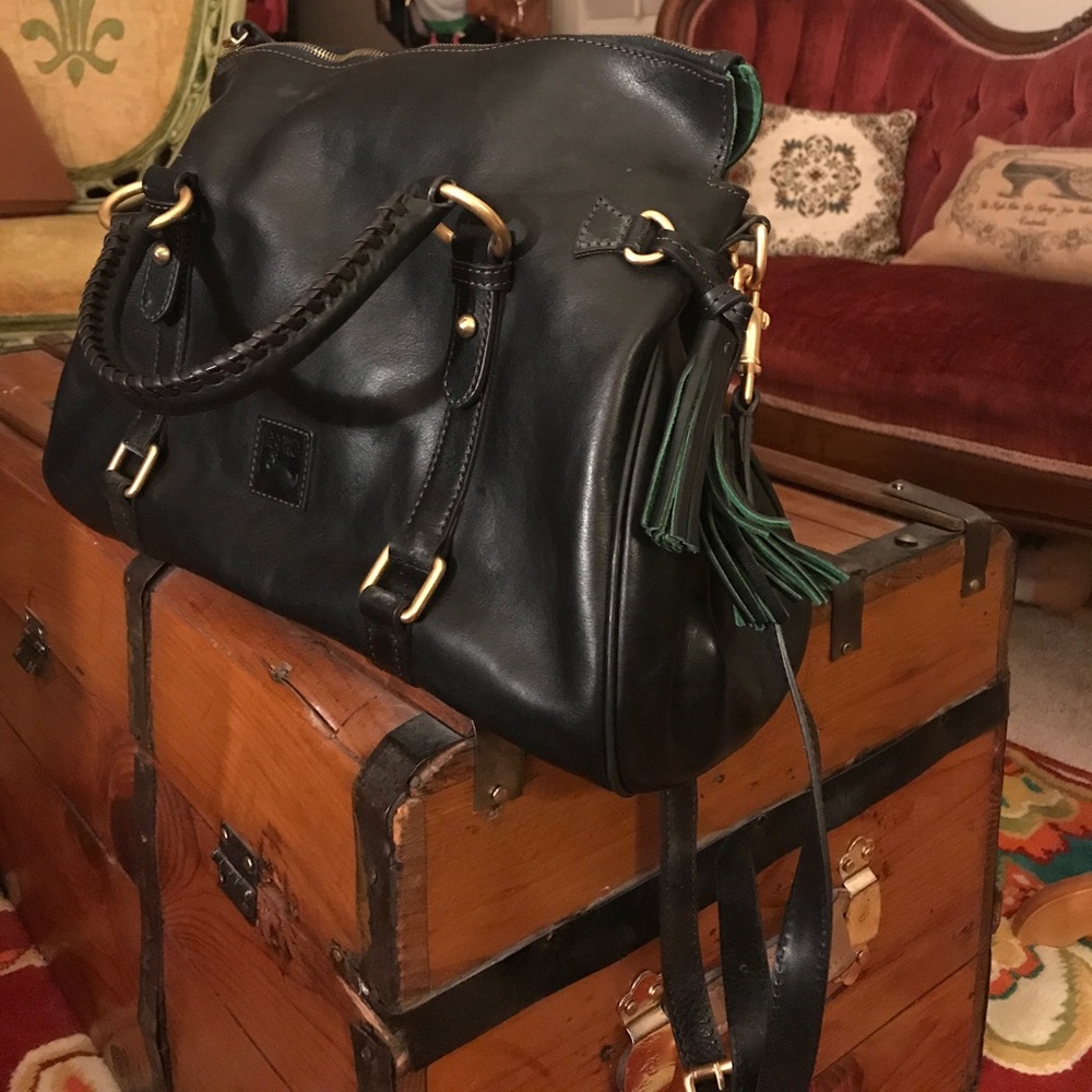 Dooney & Bourke bag.  Leather. Barely used.
