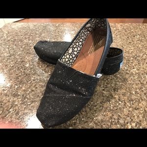 Toms shoes