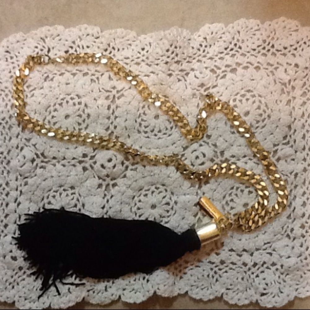 Marc Jacobs Gold Tone Necklace With Tassle