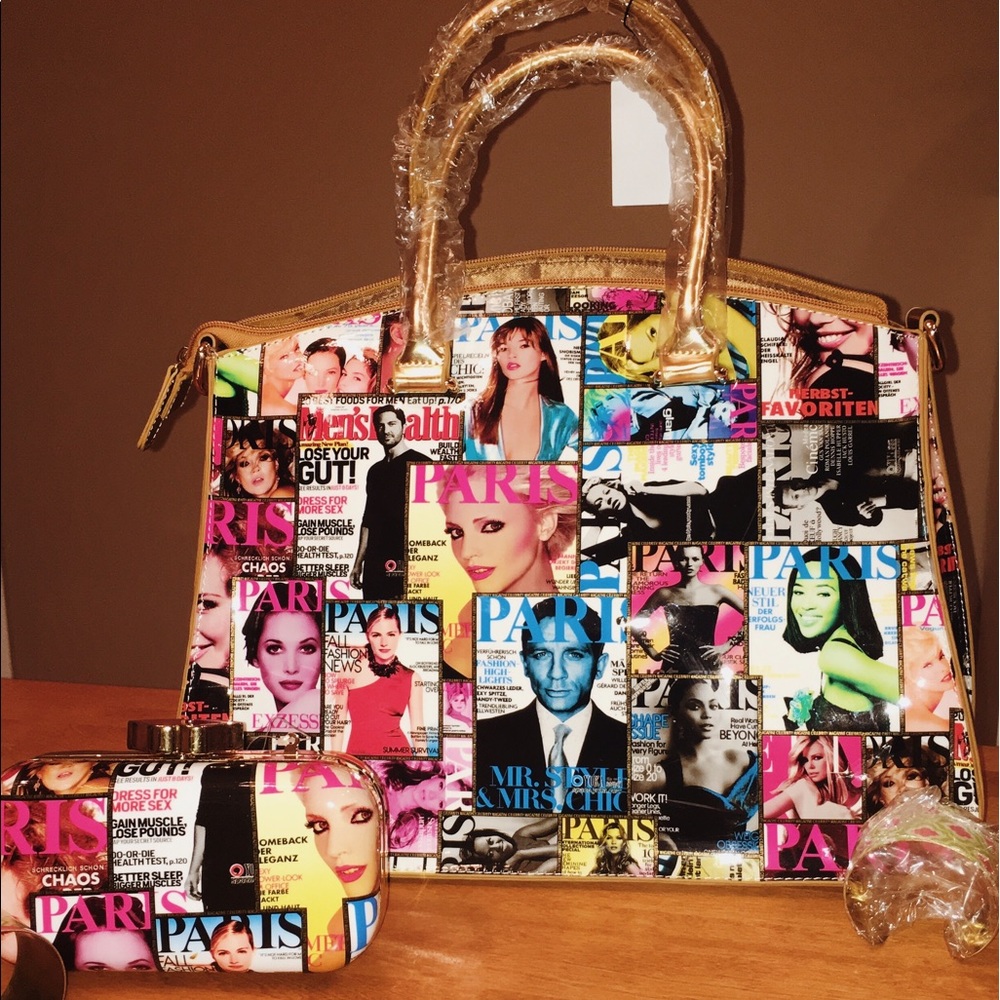 Brand new purse that comes with clutch!!