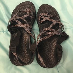 Women's grey chacos