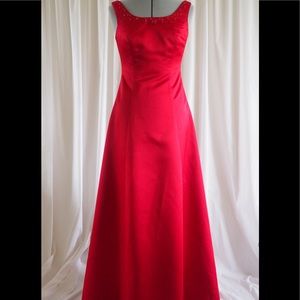 Gorgeous Sweetheart Gown