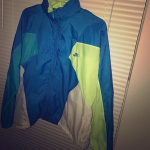Vintage Nike windbreaker.