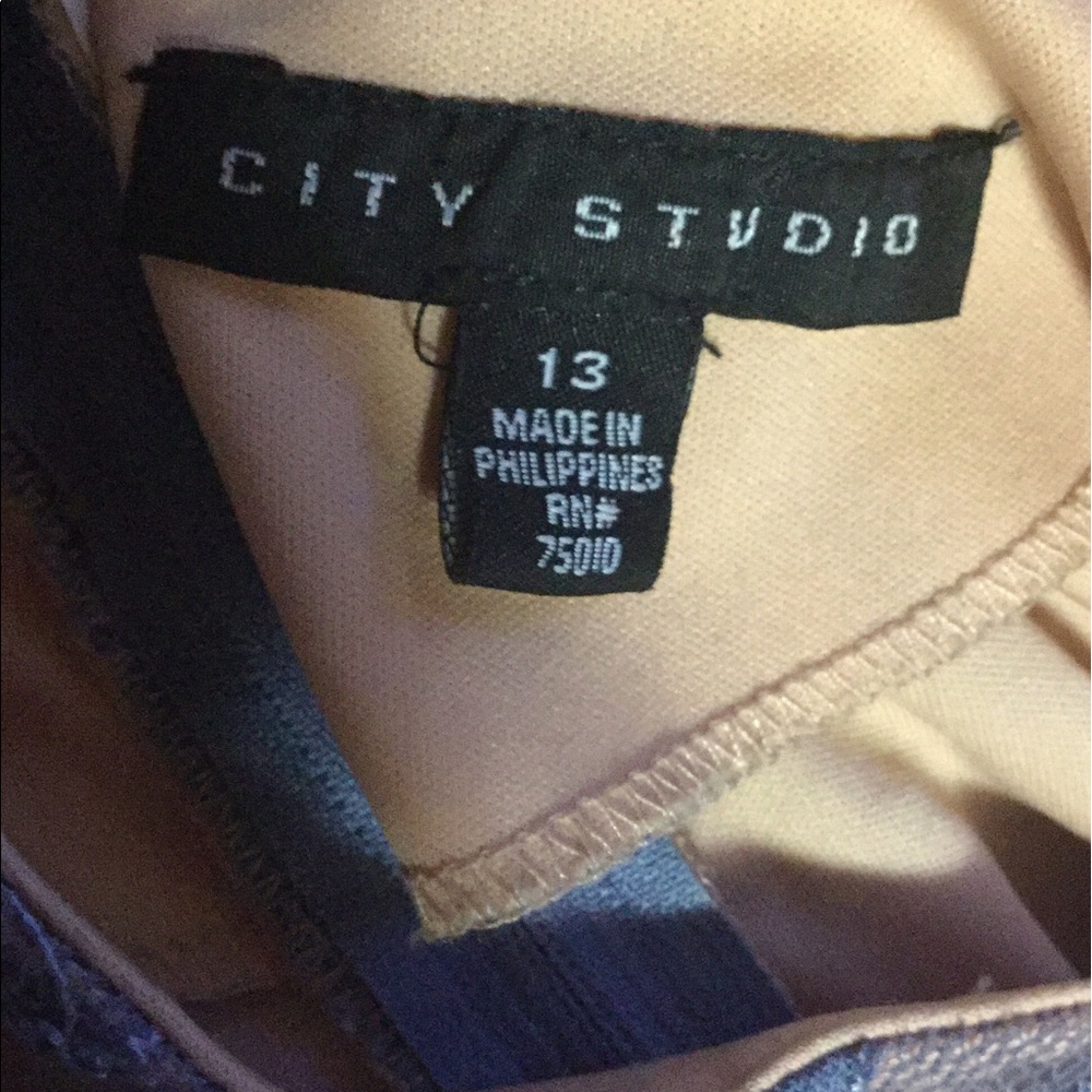 City studio prom dress - Picture 8 of 8