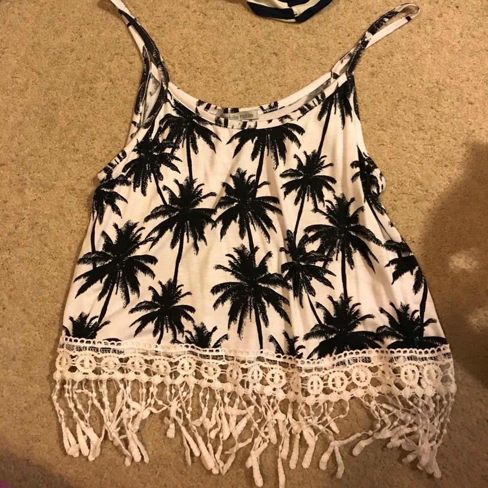 Cute black & white palm tree crop top