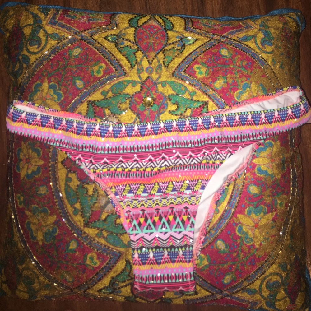 Victoria's Secret itsy bikini bottoms