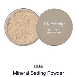 Ulta powder foundation in Fair 01. Only used twice