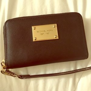 Michael Kors Wristlet