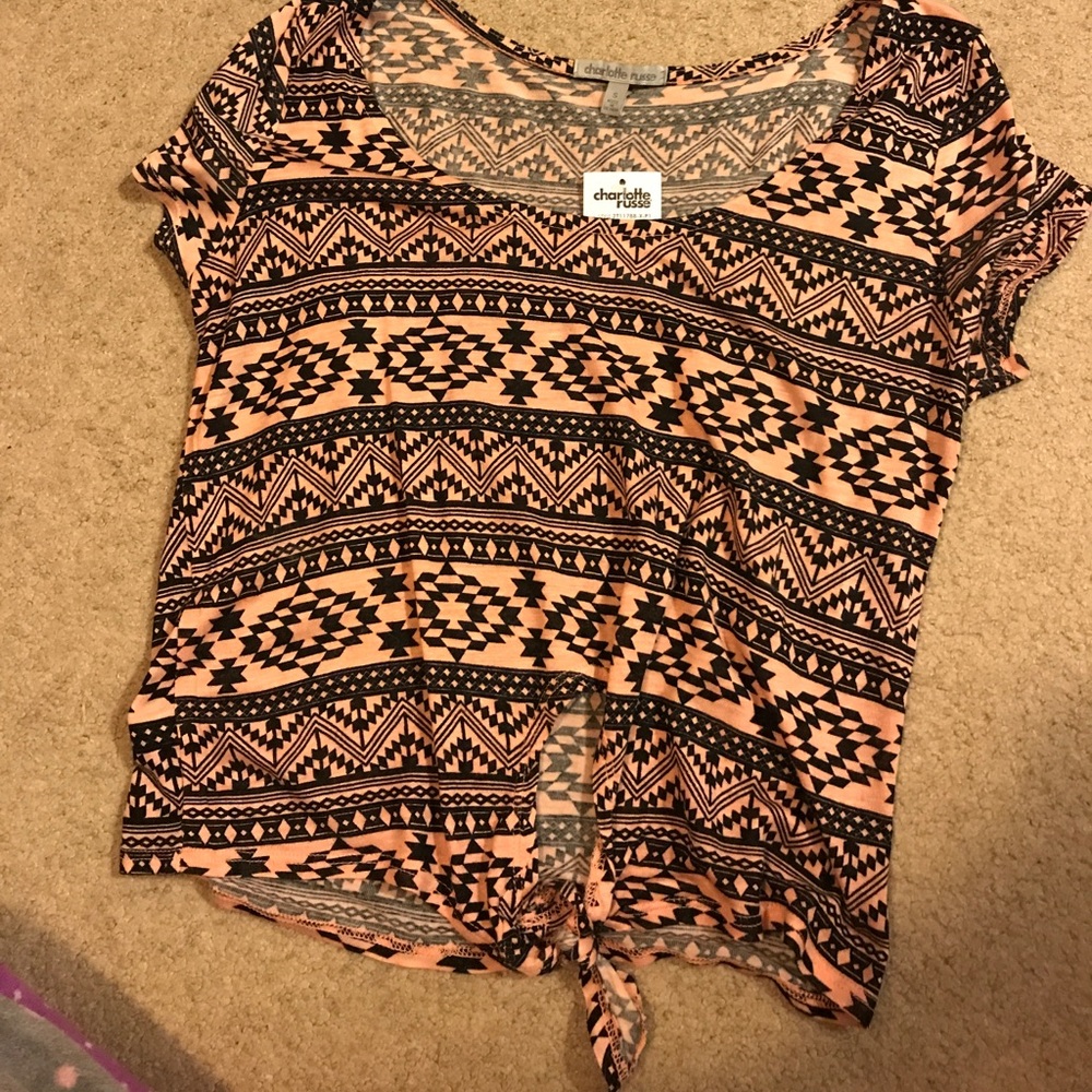 Pink & Black pattern crop top🌸