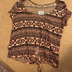 Pink & Black pattern crop top🌸