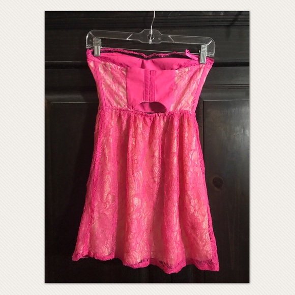 LAST CHANCE Urban Outfitters silence & noise dress - Picture 2 of 4