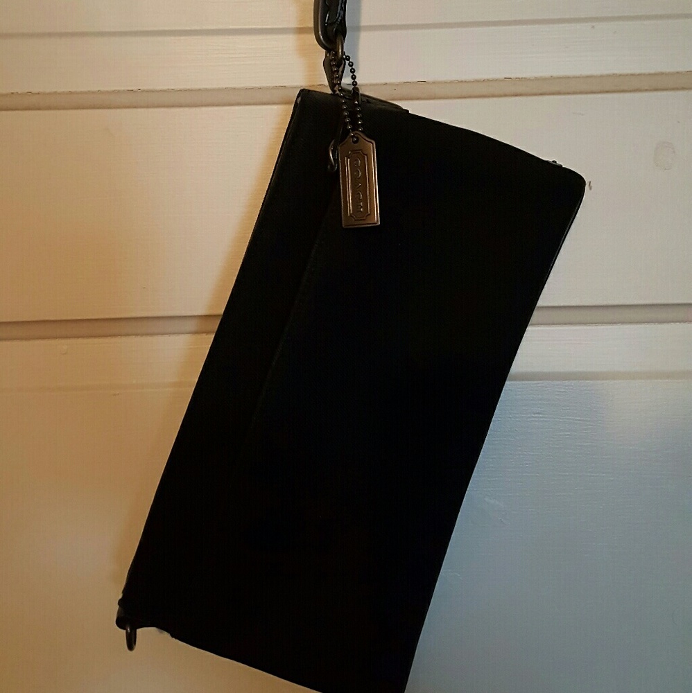 Authentic Coach Wristlet