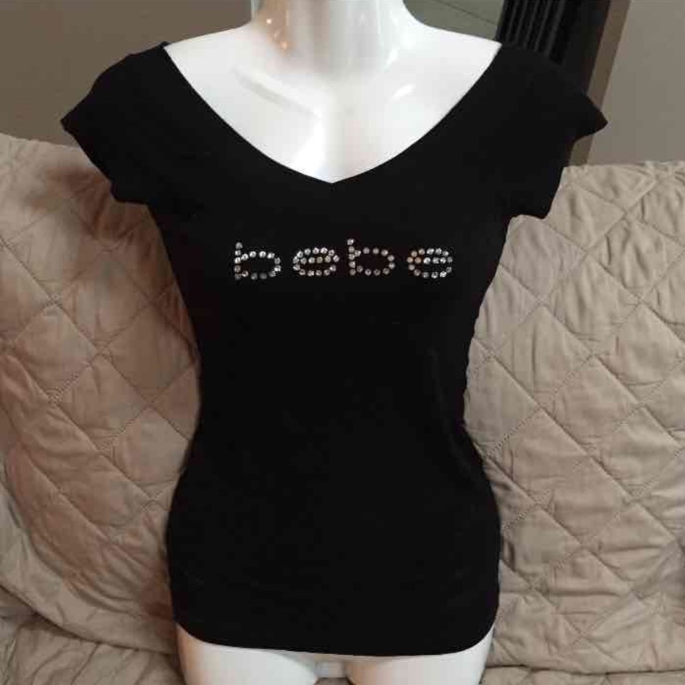 Off shoulder bebe top