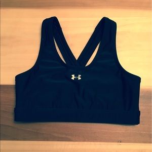 Under Armour Cross Back Sports Bra