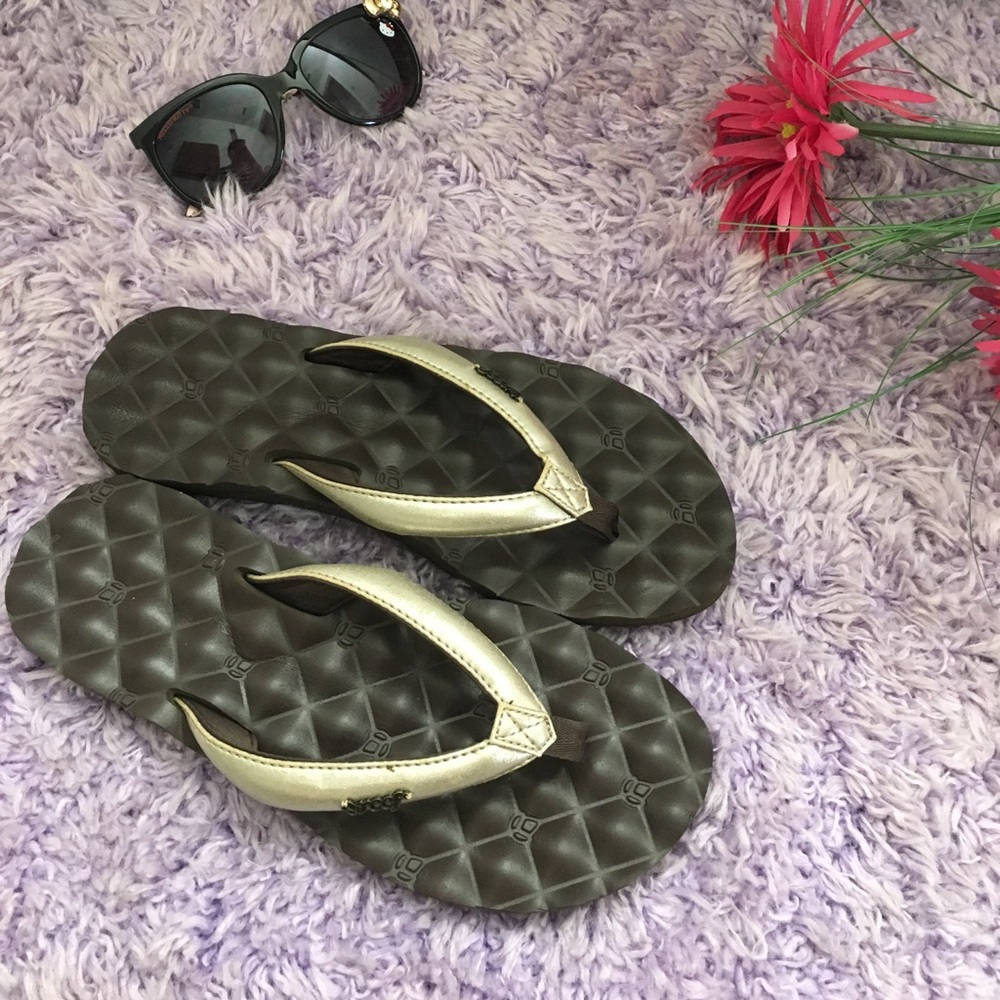 Reef flip flops
