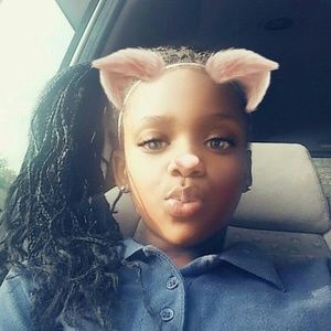 Meet your Posher, Deadria