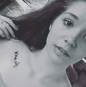 Meet your Posher, Keeley