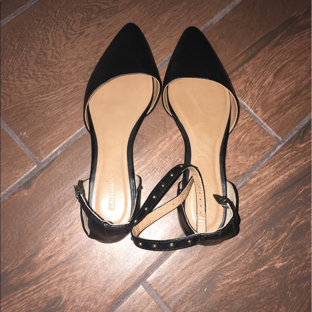 Black ankle strap sandals