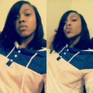 Meet your Posher, Roneisha