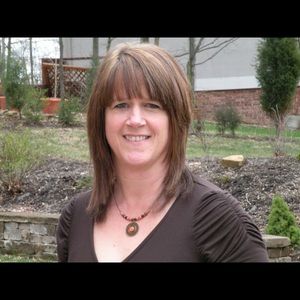 Meet your Posher, Nancy