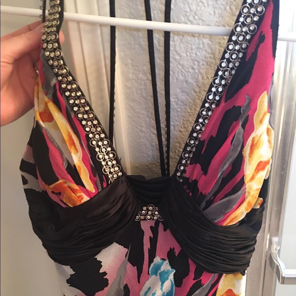 ‼️FINAL PRICE SALE‼️STUNNING FORMAL DRESS! - Picture 3 of 4