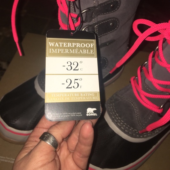 Sorel Joan of the Arctic 2 👢 - Picture 2 of 6