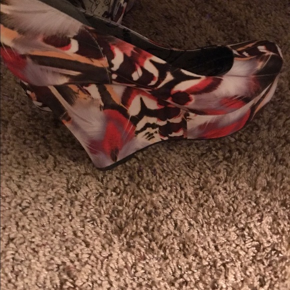 Dollhouse wedge shoes - Picture 2 of 2