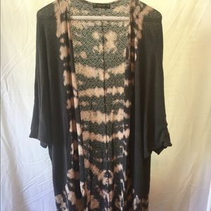 Charcoal gray sweater/shawl