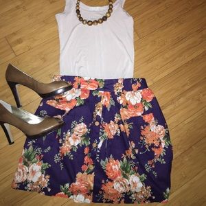 Flowery purple skirt Lily White Large