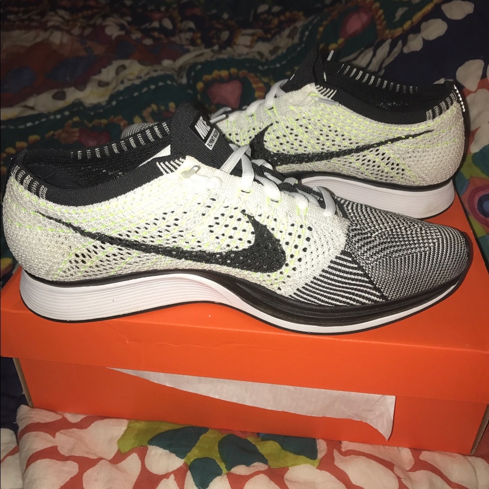 (Men's) Nike Flyknit Racer