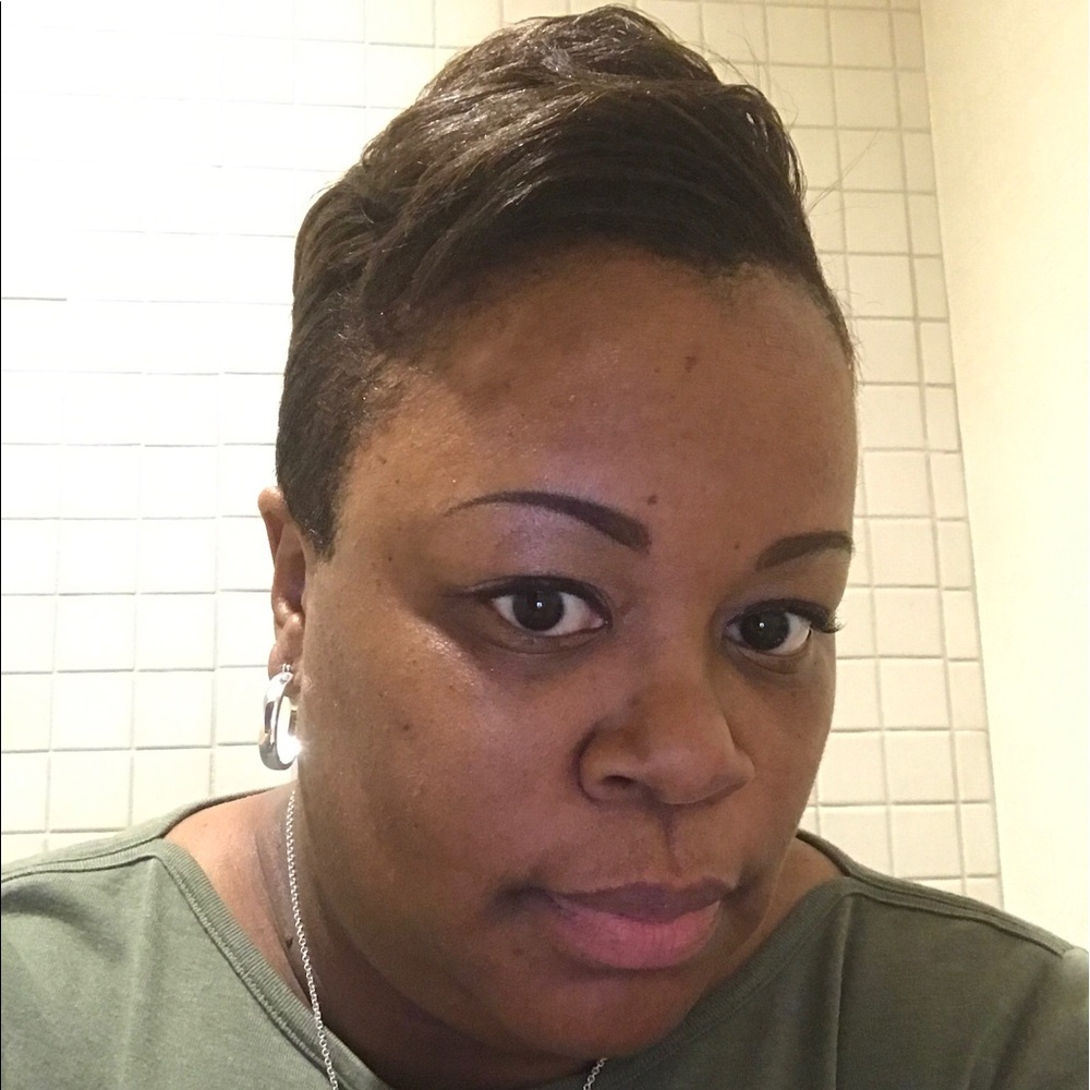 Meet your Posher, Shundra