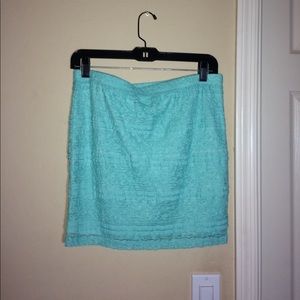 Lace mini skirt