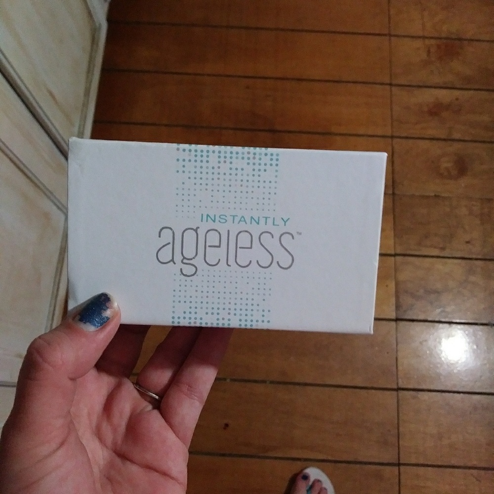 Instant ageless