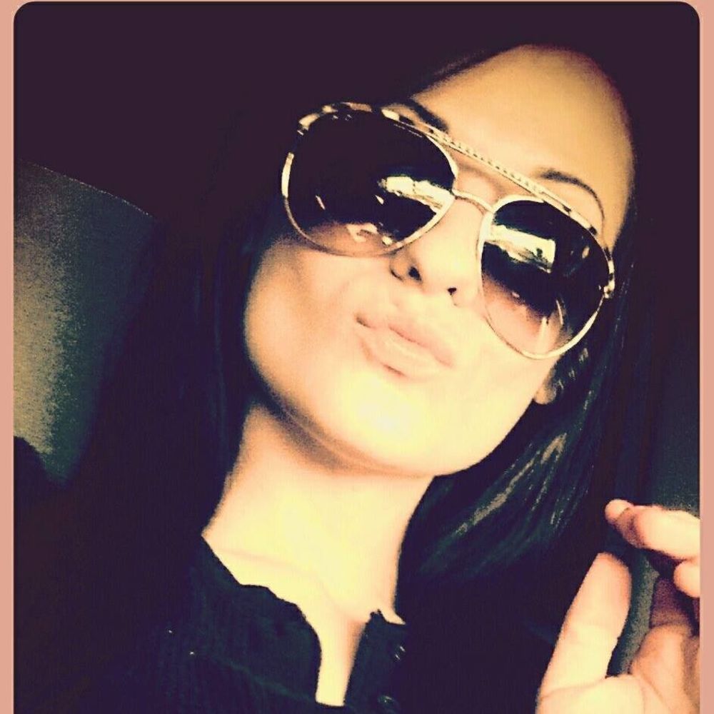 Meet your Posher, Meagan