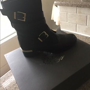 Vince Camuto - Wayman boots! Worn once. 9