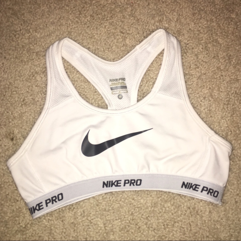 Nike Pro Sports Bra