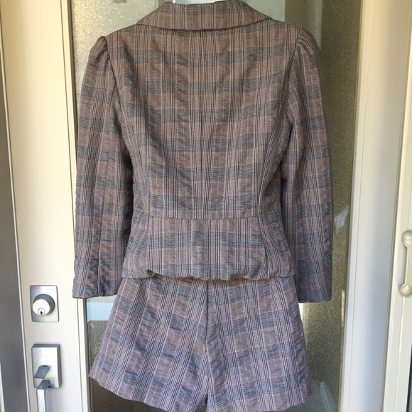 Short Suit Set - Picture 2 of 2