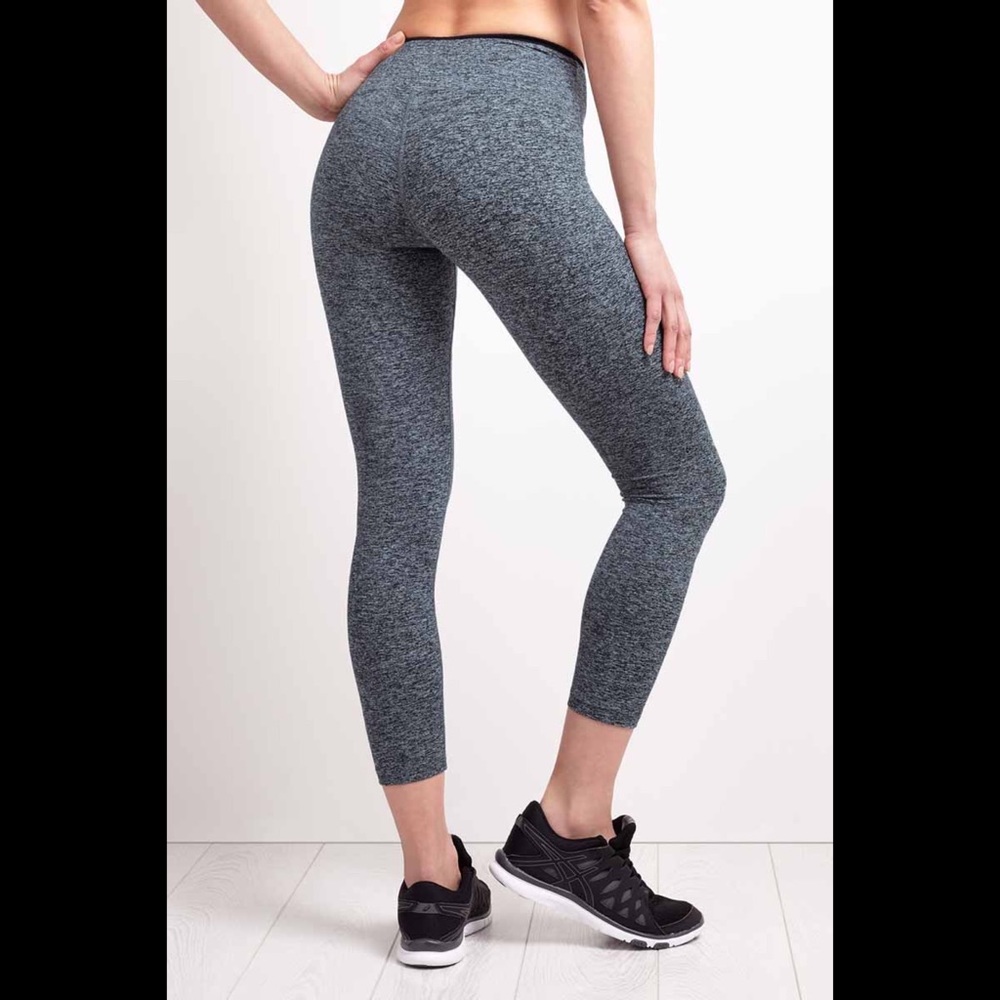 Koral Mystic Capri Leggings