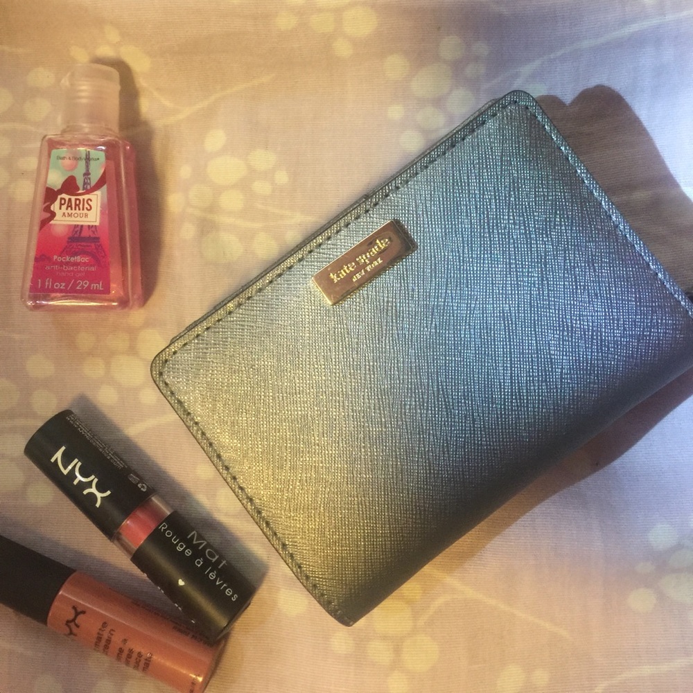 Small Kate Spade wallet.
