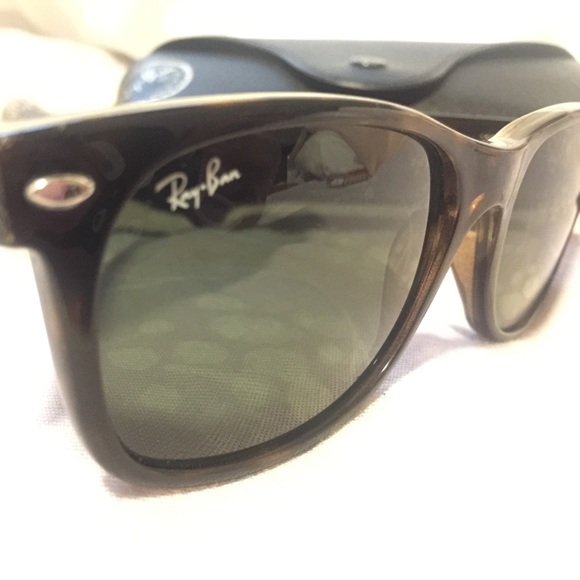 Ray-ban wayfarer sunglasses