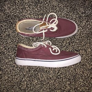 Crimson sperry s