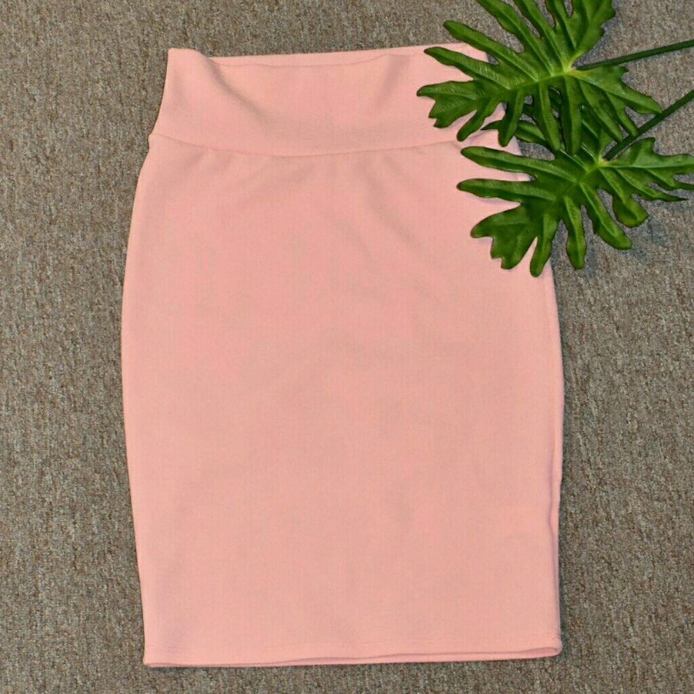 Peach LuLaRoe Cassie XS