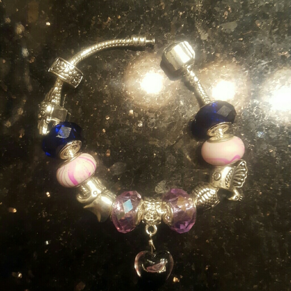 Charm Braclet - image 1