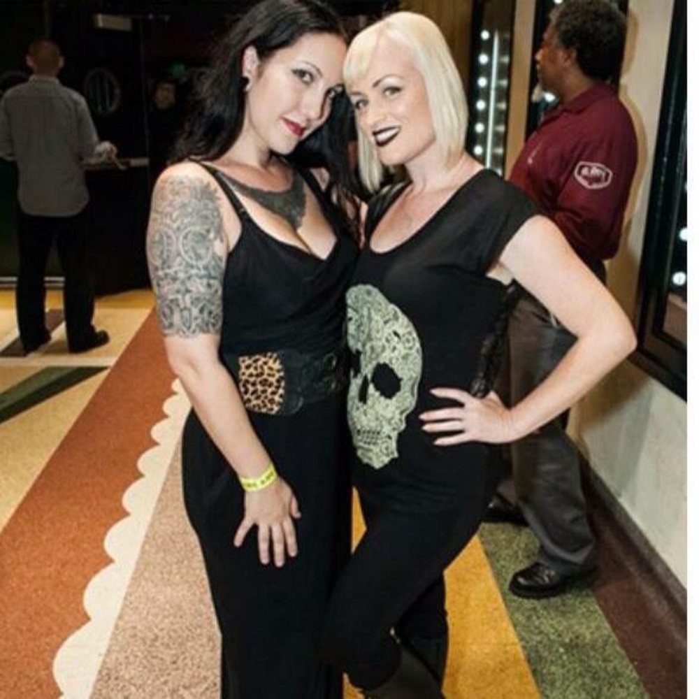 Express Dia de Los Muertos Sugar Skull Top EUC