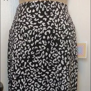 Lularoe Cassie Skirt Black & White Cheetah Print
