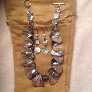 Genuine mother of pearl necklace and earrings set