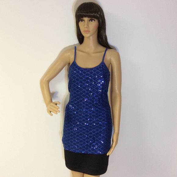 BKE Tops - BKE EYE CATCHING SEQUIN TANK