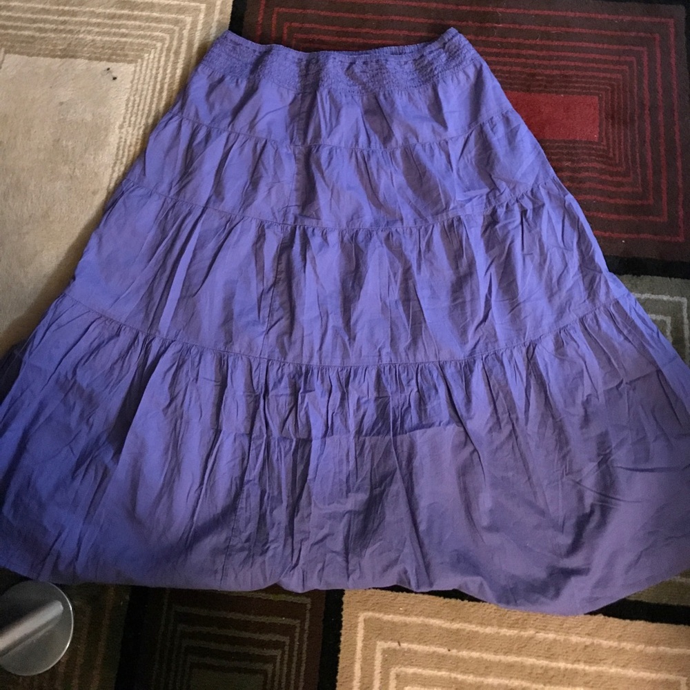 This is a midi skirt